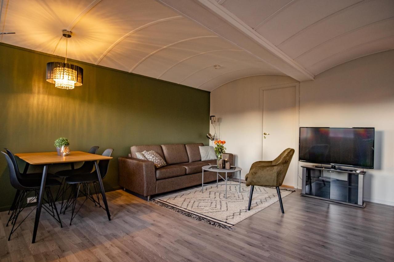 Skagi Bed & Lodge Skaland Екстер'єр фото