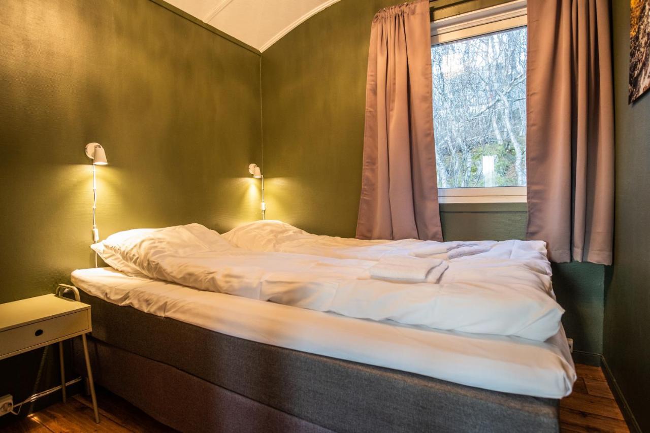 Skagi Bed & Lodge Skaland Екстер'єр фото